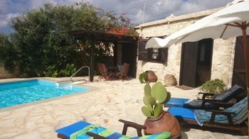 Prickly Pear Hotel Neo Chorio Ngoại thất bức ảnh